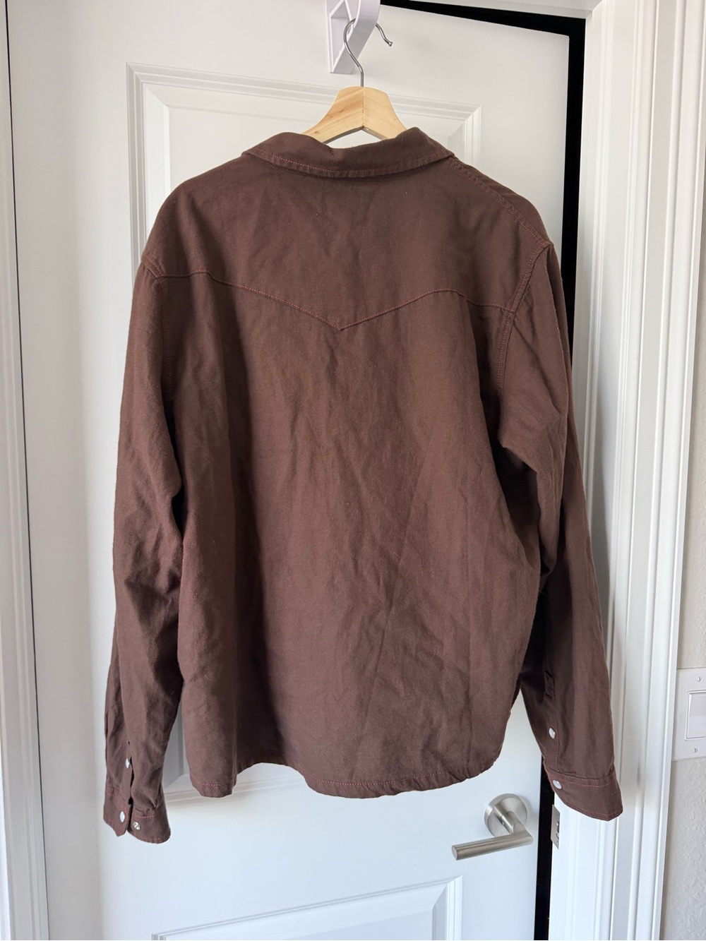 BDG Men's Cropped Brown Shirt Jacket with Snap Flap Pockets - Picture 6 of 6